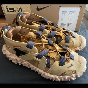 NIKE Overreact Sandal ISPA